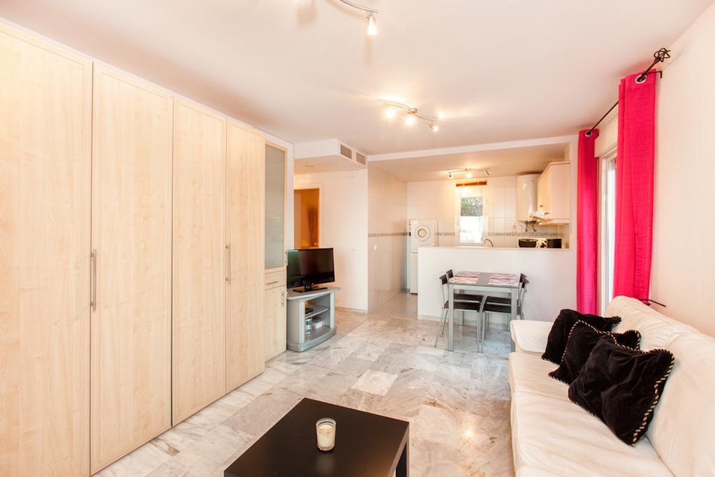 2035-Lovely 1 Bedrooms Sea View Apartment Manilva Exteriér fotografie